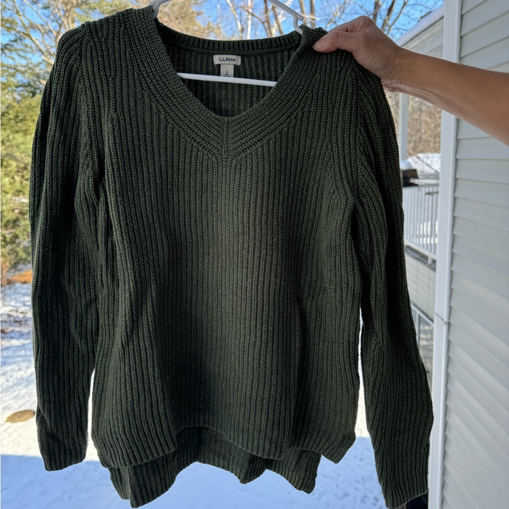 LL Bean, Green V Neck Sweater, Women’s Size Small